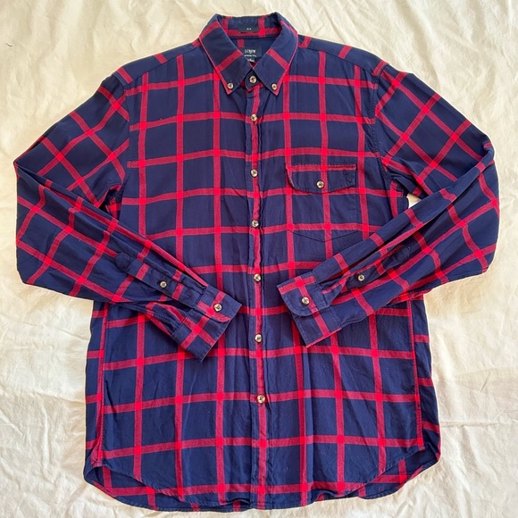 EUC brushed twill button down plaid shirt in classic navy and red check. - Picture 1 of 8
